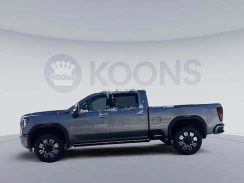 New 2026 GMC Sierra 3500 Denali w/ Denali Reserve Package image 2