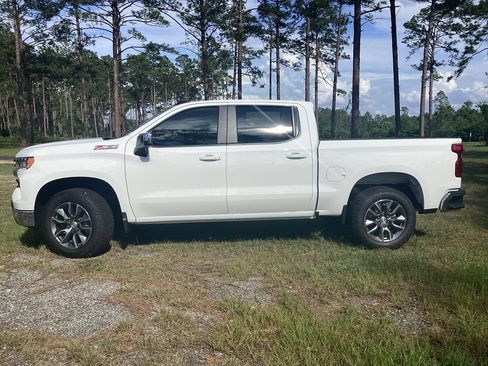 New 2026 Chevrolet Silverado 1500 LT w/ All Star Edition Plus AWD/4WD image 2