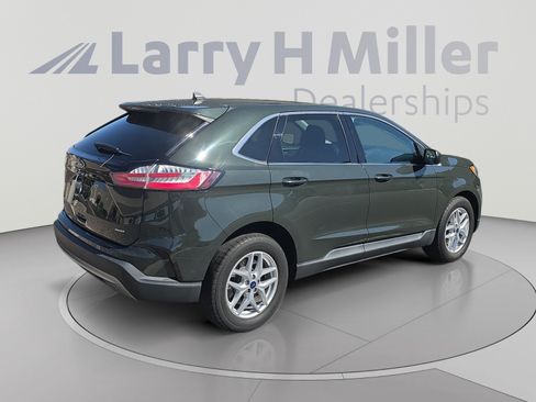 Used 2022 Ford Edge SEL AWD/4WD image 5