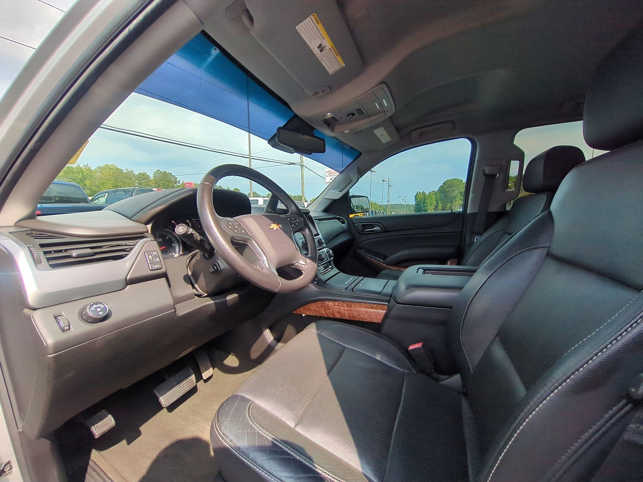 Used 2018 Chevrolet Tahoe Premier RWD image 14