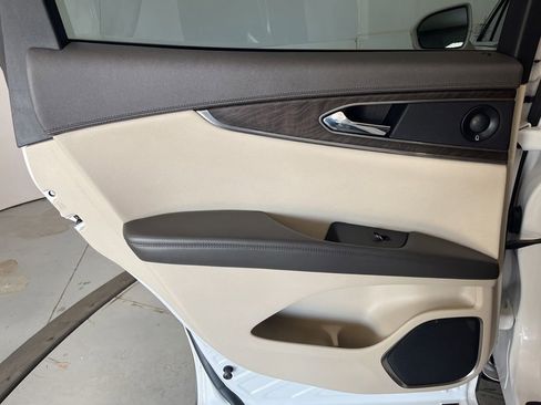 Used 2019 Lincoln Nautilus Reserve AWD/4WD image 26