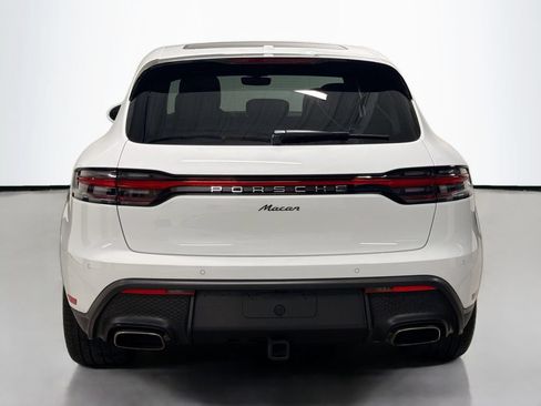 Used 2026 Porsche Macan AWD/4WD image 10