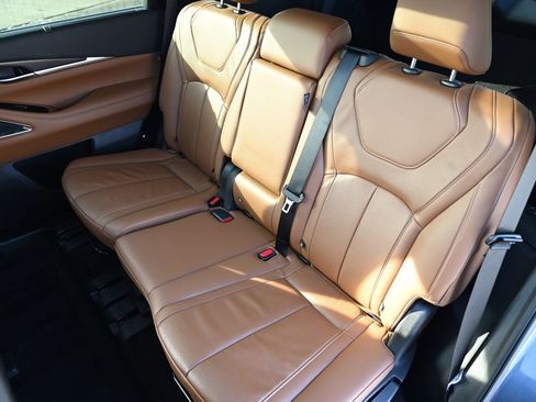 Used 2025 INFINITI QX60 Sensory image 40