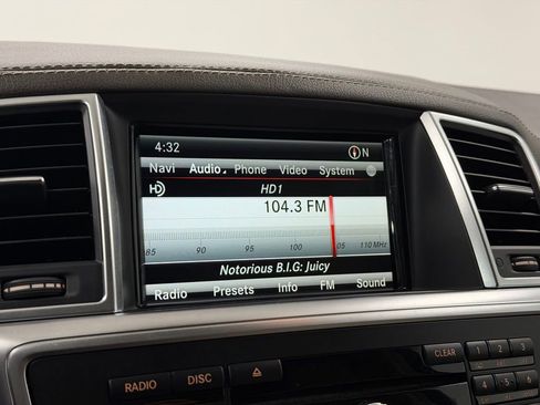 Used 2016 Mercedes-Benz GL 450 4MATIC image 15