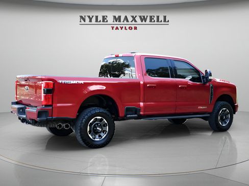 Used 2023 Ford F250 Lariat w/ Lariat Ultimate Package AWD/4WD image 29