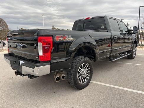 Used 2017 Ford F350 Lariat w/ Lariat Ultimate Package image 4