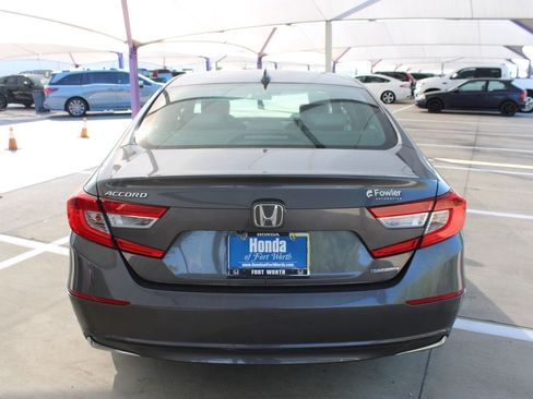Used 2020 Honda Accord EX image 4