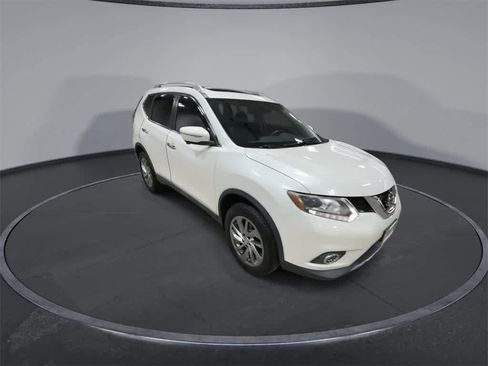 Used 2015 Nissan Rogue SL w/ SL Premium Package image 2