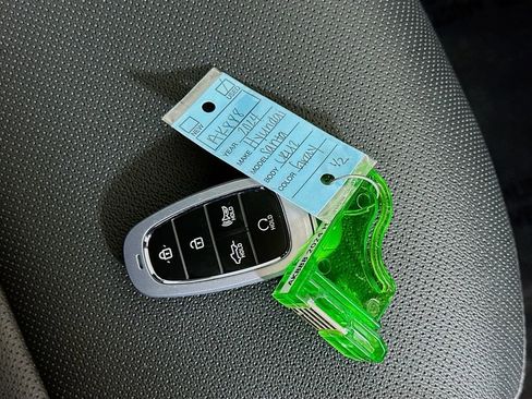 Used 2024 Hyundai Santa Cruz XRT image 35