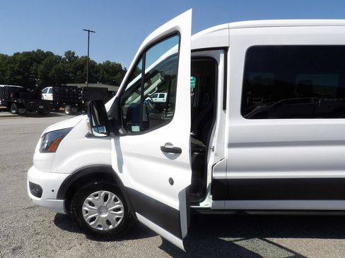 Used 2024 Ford Transit 350 XLT RWD image 13
