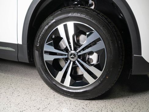 New 2026 Mercedes-Benz GLA 250 image 9