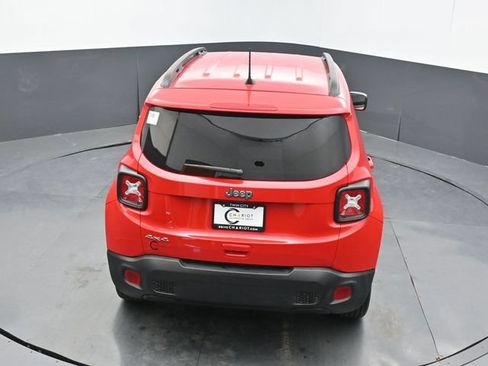 Used 2023 Jeep Renegade Latitude w/ Premium Group AWD/4WD image 52
