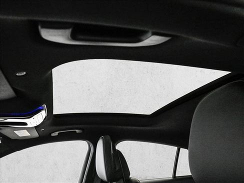 Certified 2025 Mercedes-Benz GLC 300 4MATIC w/ AMG Line image 17