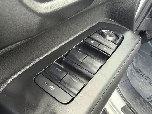 Used 2025 Toyota Tacoma SR5 RWD image 14