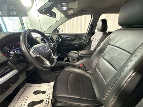 Used 2020 GMC Terrain SLT w/ Preferred Package AWD/4WD image 16