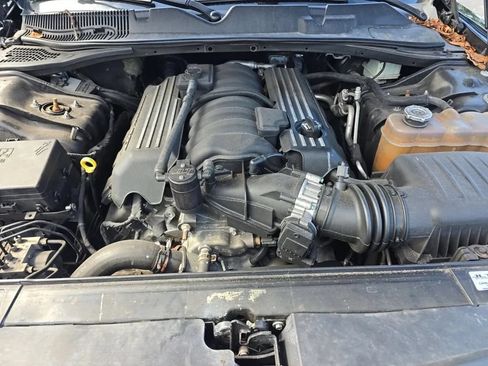 Used 2017 Dodge Challenger R/T Scat Pack RWD image 12