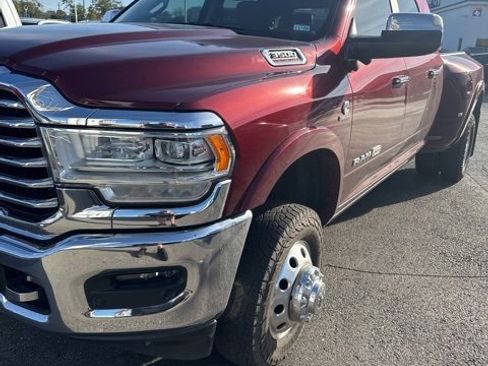 Used 2019 RAM 3500 Limited image 4