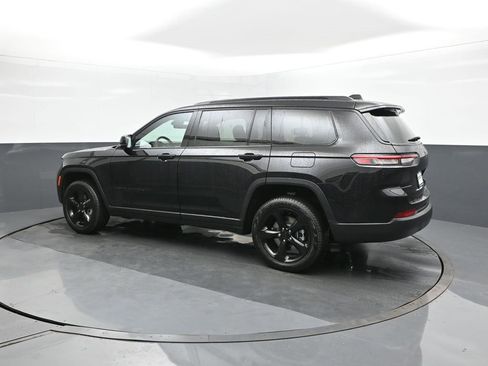 New 2025 Jeep Grand Cherokee L Limited w/ Black Appearance Package image 5