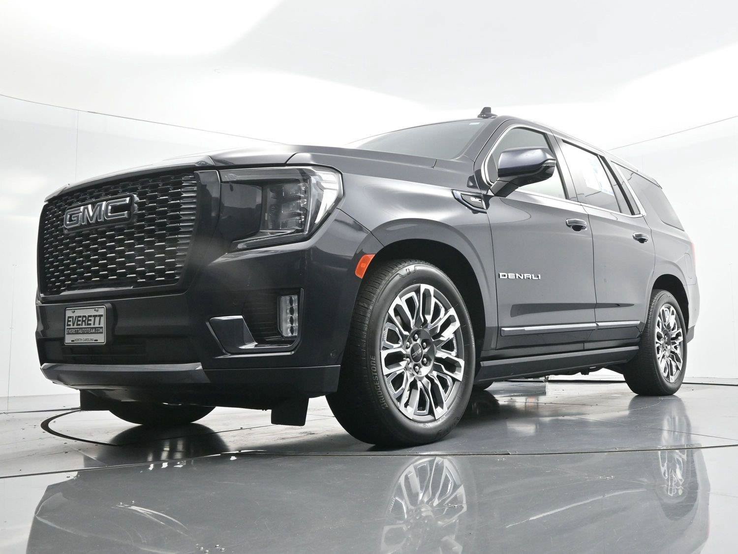 Used 2023 GMC Yukon Denali Ultimate AWD/4WD image 56