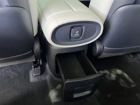 Used 2026 Hyundai Palisade Calligraphy FWD image 28