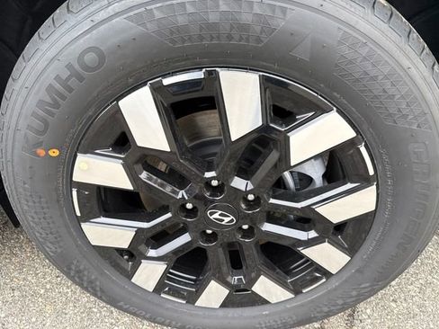 Used 2026 Hyundai Santa Cruz SEL AWD/4WD image 7