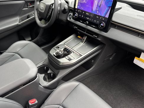 New 2026 Toyota bZ Woodland AWD/4WD image 19