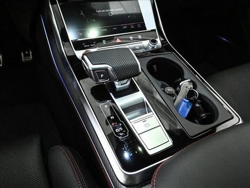 New 2026 Audi SQ8 Prestige image 12