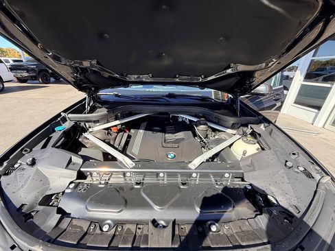 Used 2020 BMW X7 xDrive40i w/ Luxury Seating Package image 43