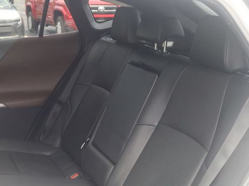Used 2023 Toyota Venza Limited AWD/4WD image 28