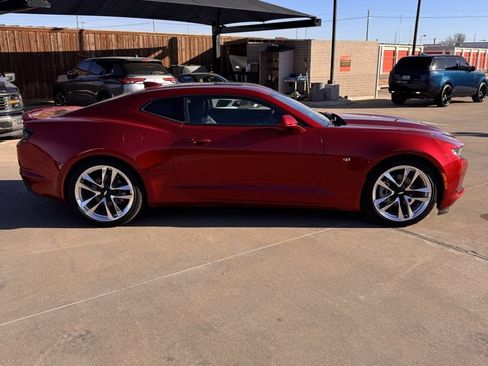 Used 2022 Chevrolet Camaro LT w/ RS Package image 9