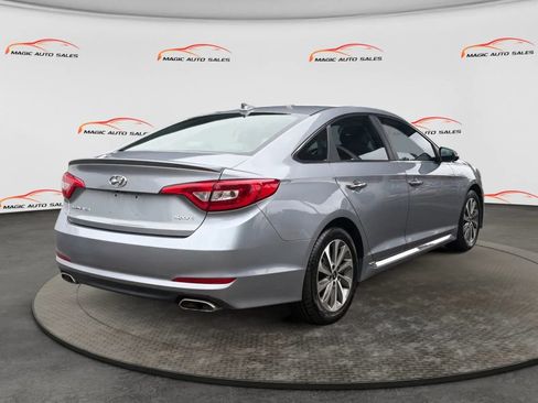 Used 2015 Hyundai Sonata Sport w/ Option Group 04 FWD image 10