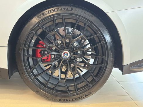 Used 2023 BMW M4 CSL RWD image 15