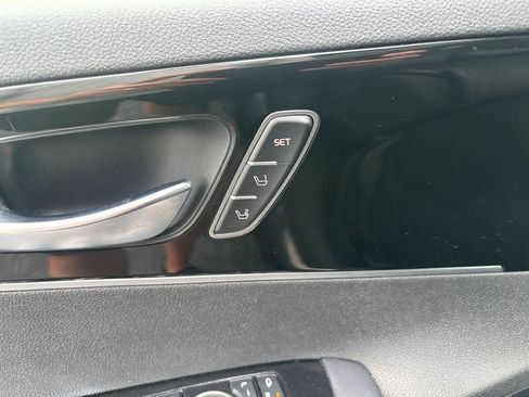 Used 2019 Kia Sorento SX AWD/4WD image 17