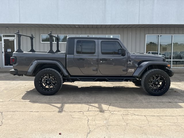 Used 2021 Jeep Gladiator Overland w/ Popular Equipment Package AWD/4WD image 2