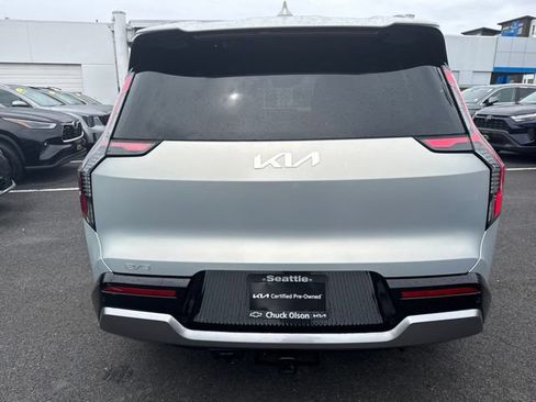 Certified 2024 Kia EV9 Land AWD/4WD image 7