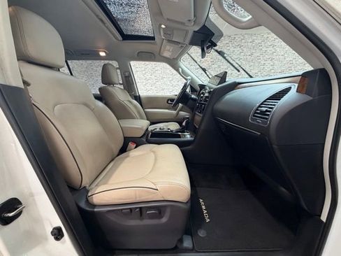 Used 2023 Nissan Armada SL w/ Captain's Chairs Package RWD image 7