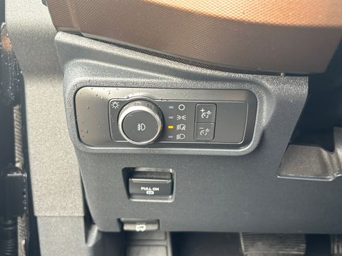 Used 2022 Ford Bronco Outer Banks image 14