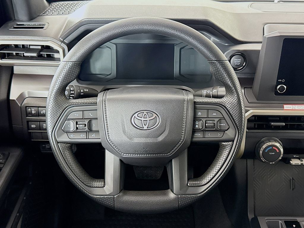 Used 2026 Toyota Tacoma SR5 AWD/4WD image 4