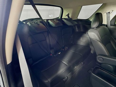 Used 2023 Nissan Pathfinder SL w/ SL Premium Package image 28