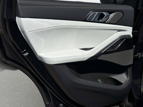 Used 2026 BMW X6 M60i image 27