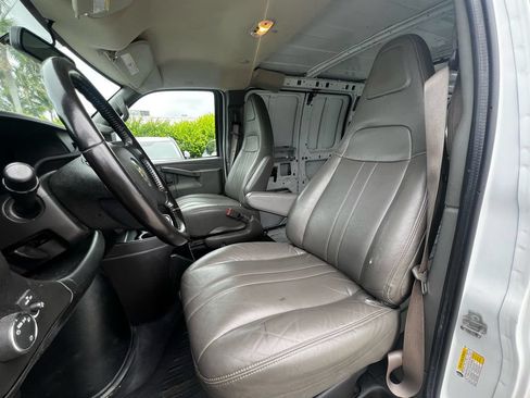 Used 2021 Chevrolet Express 2500 Extended w/ Driver Convenience Package RWD image 14