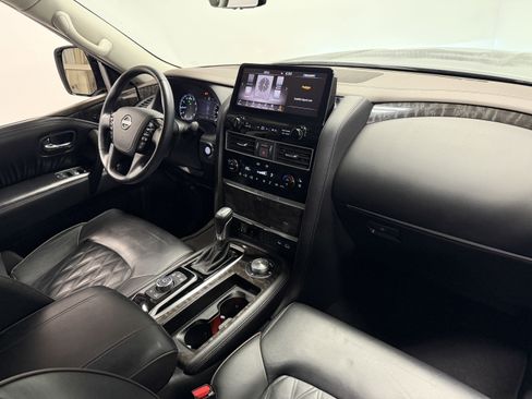 Used 2024 Nissan Armada Platinum w/ Captain's Chairs Package image 31