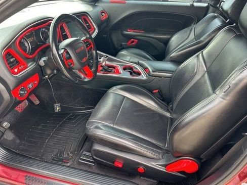 Used 2018 Dodge Challenger GT w/ Driver Convenience Group AWD/4WD image 14