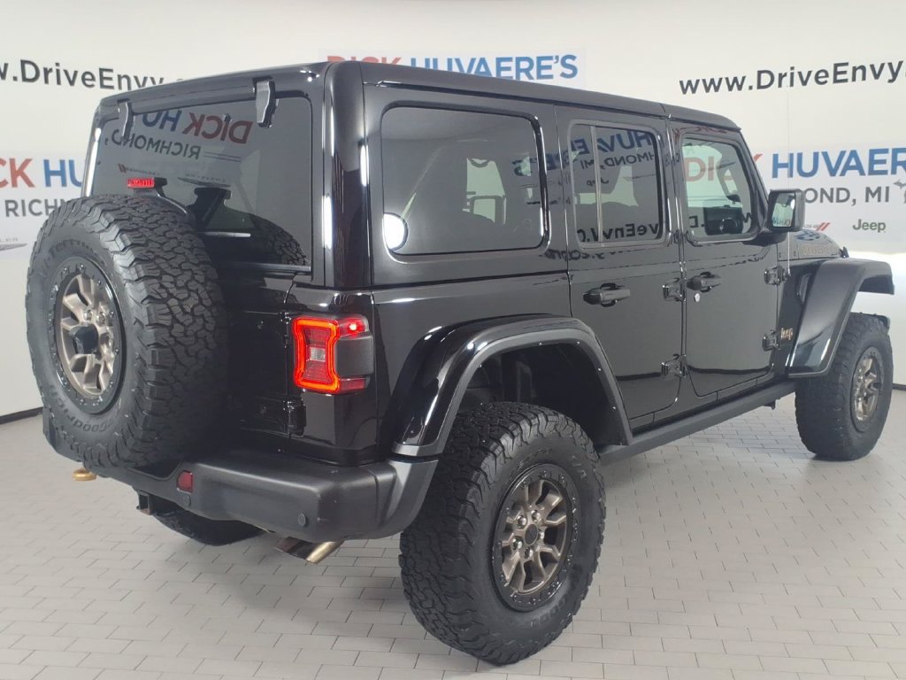 Used 2023 Jeep Wrangler Unlimited Rubicon 392 w/ Dual Top Group AWD/4WD image 4