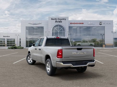 New 2026 RAM 1500 Big Horn AWD/4WD image 3