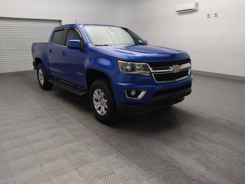 Used 2019 Chevrolet Colorado LT w/ LT Convenience Package RWD image 13