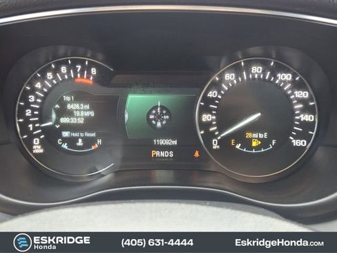 Used 2017 Lincoln MKC Reserve w/ Lincoln MKC Climate Package AWD/4WD image 18