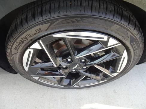 Used 2025 Kia K4 GT-Line w/ GT-Line Sunroof Package FWD image 10