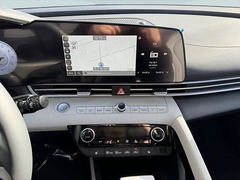 New 2026 Hyundai Elantra Limited FWD image 20