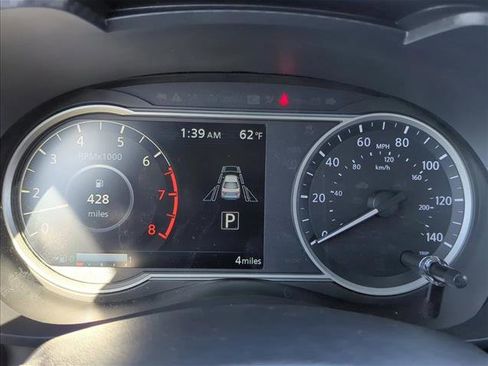 New 2025 Nissan Versa SV image 7